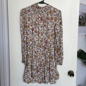 Beautiful dress for events such as weddings.